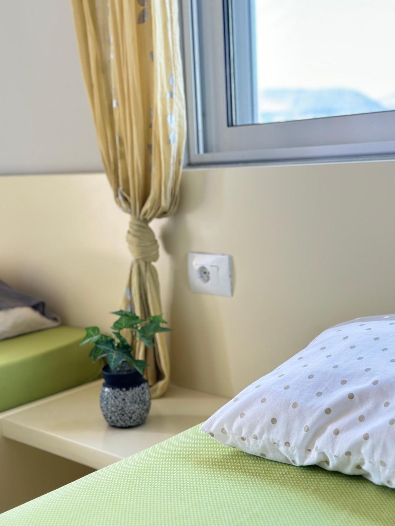 Design Sea View Apartment Sarandë Eksteriør bilde