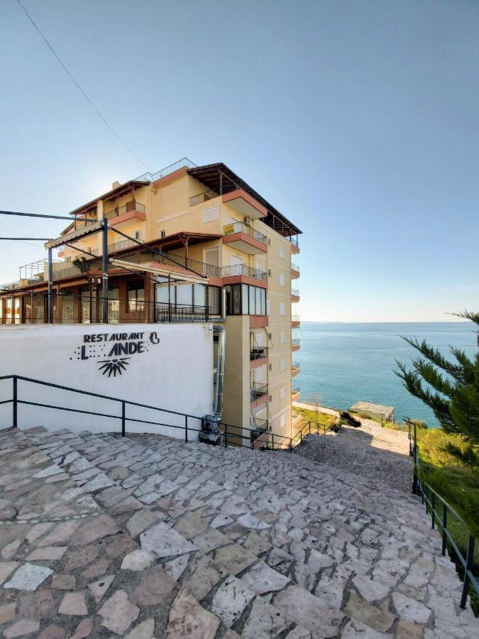 Design Sea View Apartment Sarandë Eksteriør bilde